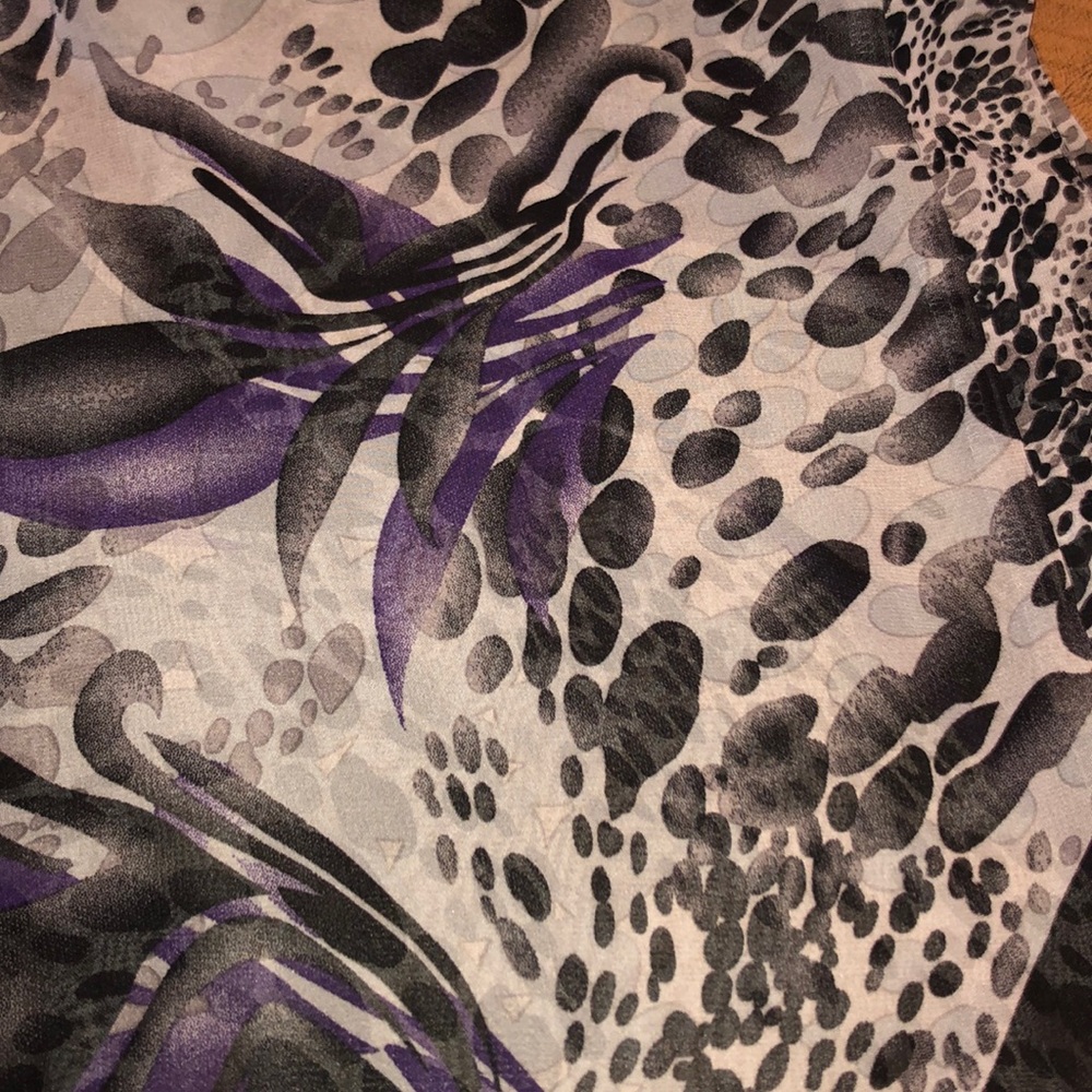 Miley Cyrus Max Azria Purple & Gray Sheer Top Sz M - Picture 6 of 8